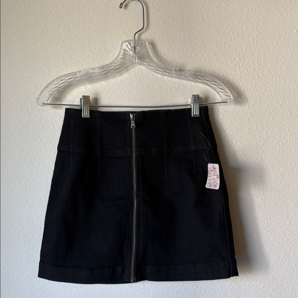 Free People Dresses & Skirts - Free People Black Virgo Mini